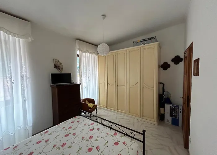 Dora Apartament *
